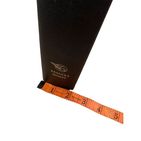 Family Word Finder Readers Digest Hardcover Book Novel - Picture 9 of 12